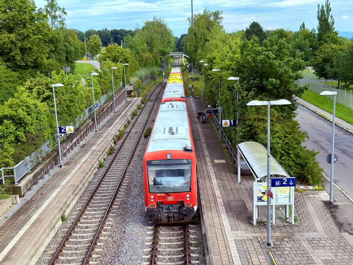 Regionalzug der Bodenseegürtelbahn mit Dieselantrieb