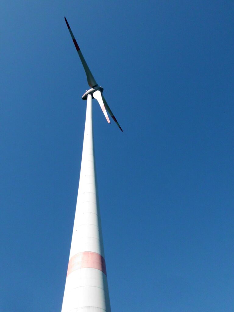 Die Windräder sorgen für beständige Einnahmen im Gemeindehaushalt und bei allen Beteiligten